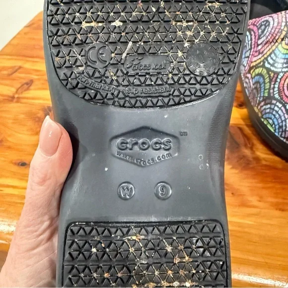 CROCS Neria Pro II Graphic Print Slip-On Work Nurse Clog - Picture 7 of 7